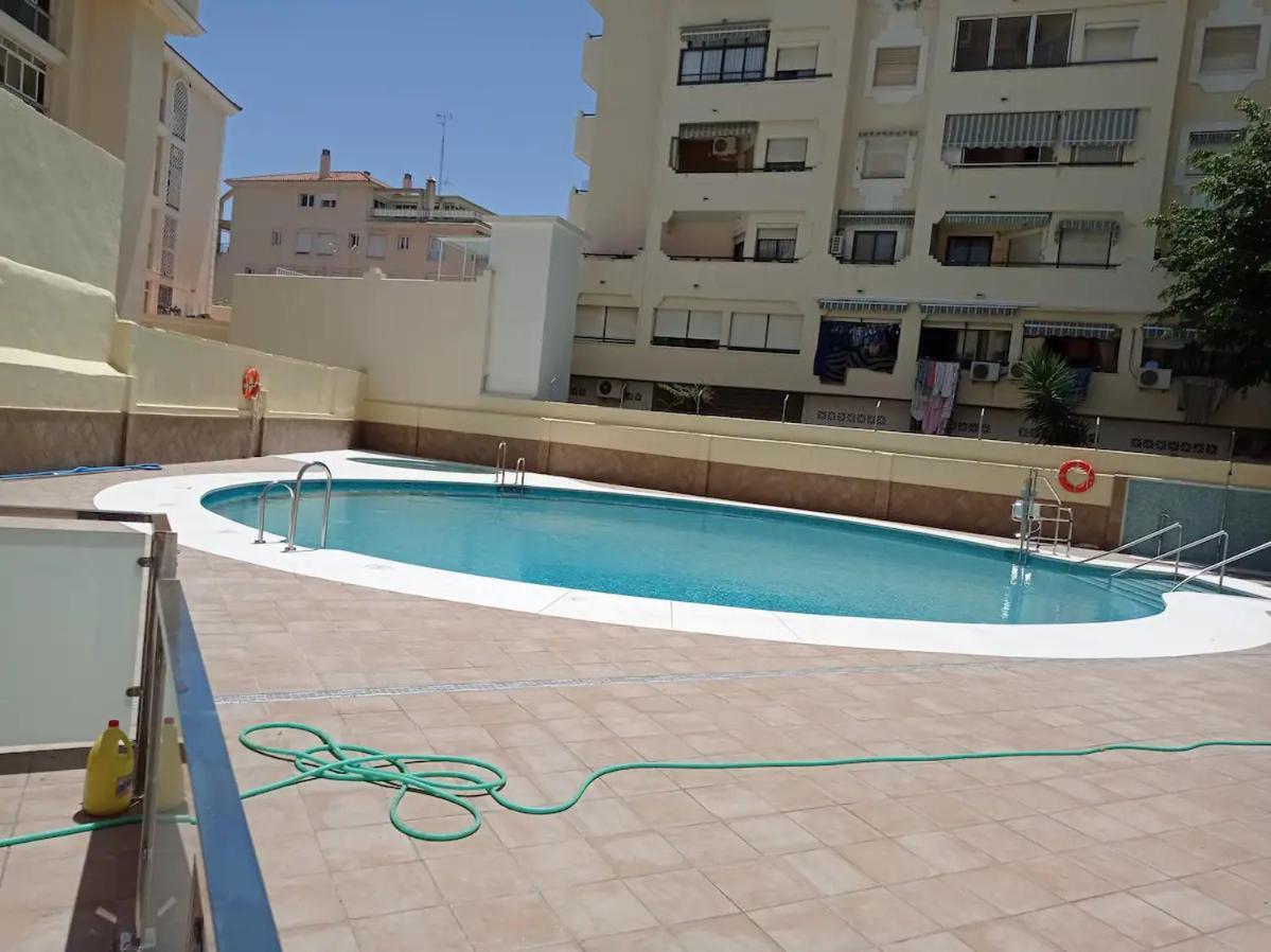 Bonito, Luminoso Y Centrico Apartamento Con Piscina Y Vistas Al Mar Daire Torremolinos Dış mekan fotoğraf